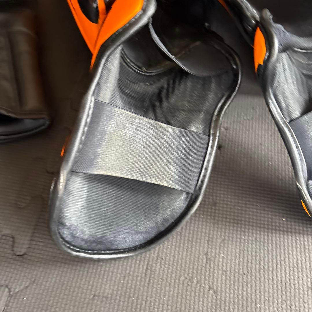 VENUM レガース　ボクシンググローブ 黒　セット