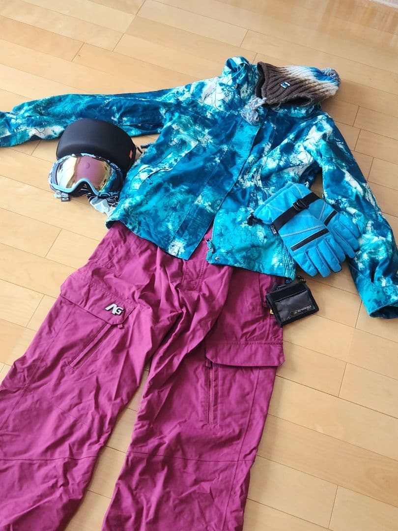 【美品】スキー（スノーボード）ウェアセット6点セット（バラ売り可）