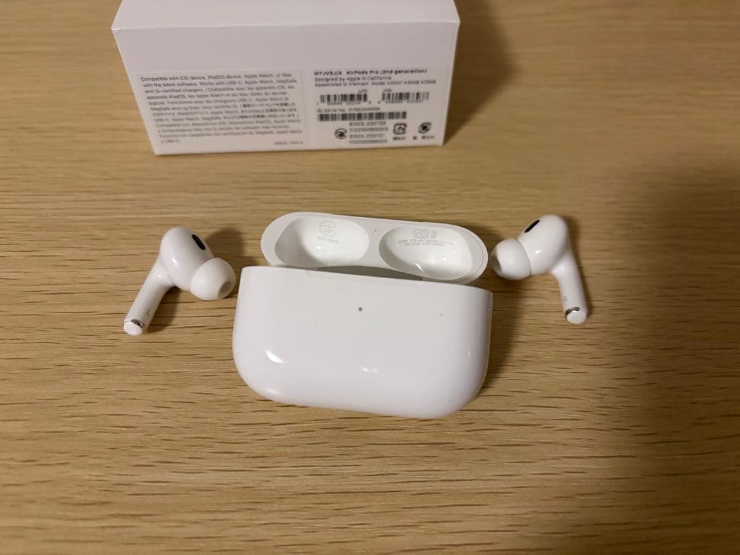 【美品】AirPods Pro 第2世代　MTJV3J/A