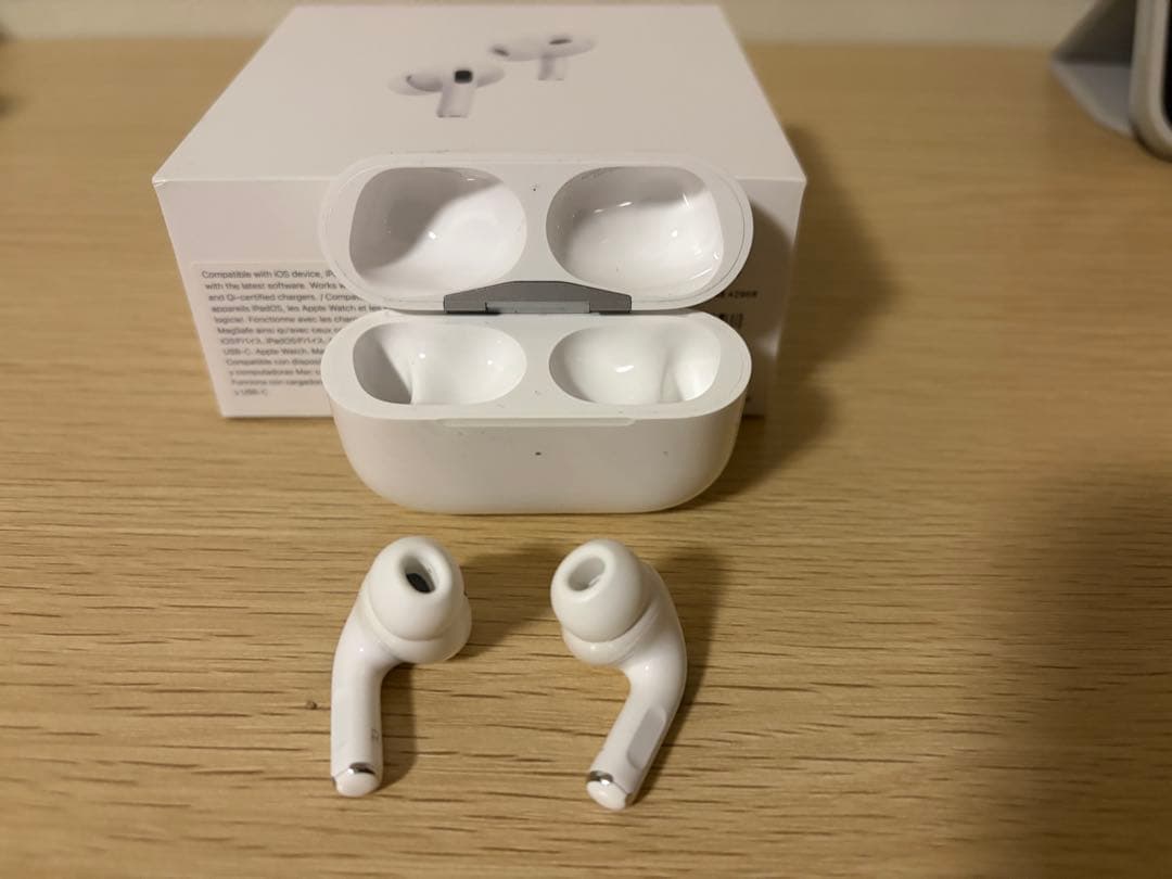 【美品】AirPods Pro 第2世代　MTJV3J/A