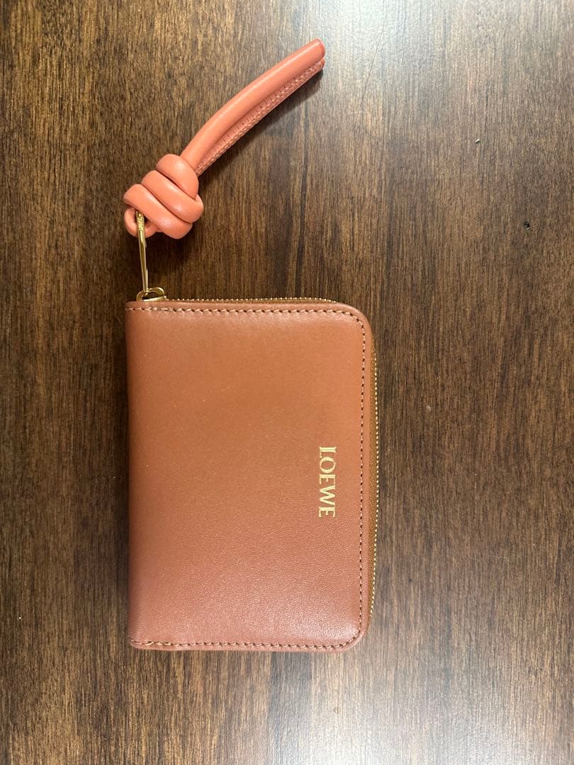 ロエベLOEWEケース