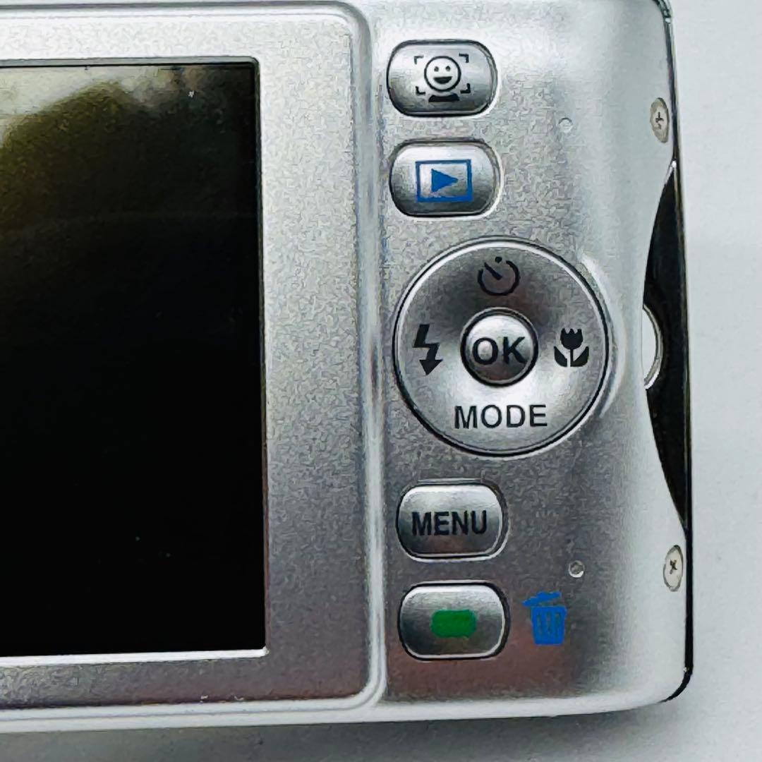 【極美品・箱付き】PENTAX Optio P70 シルバー 付属品充実