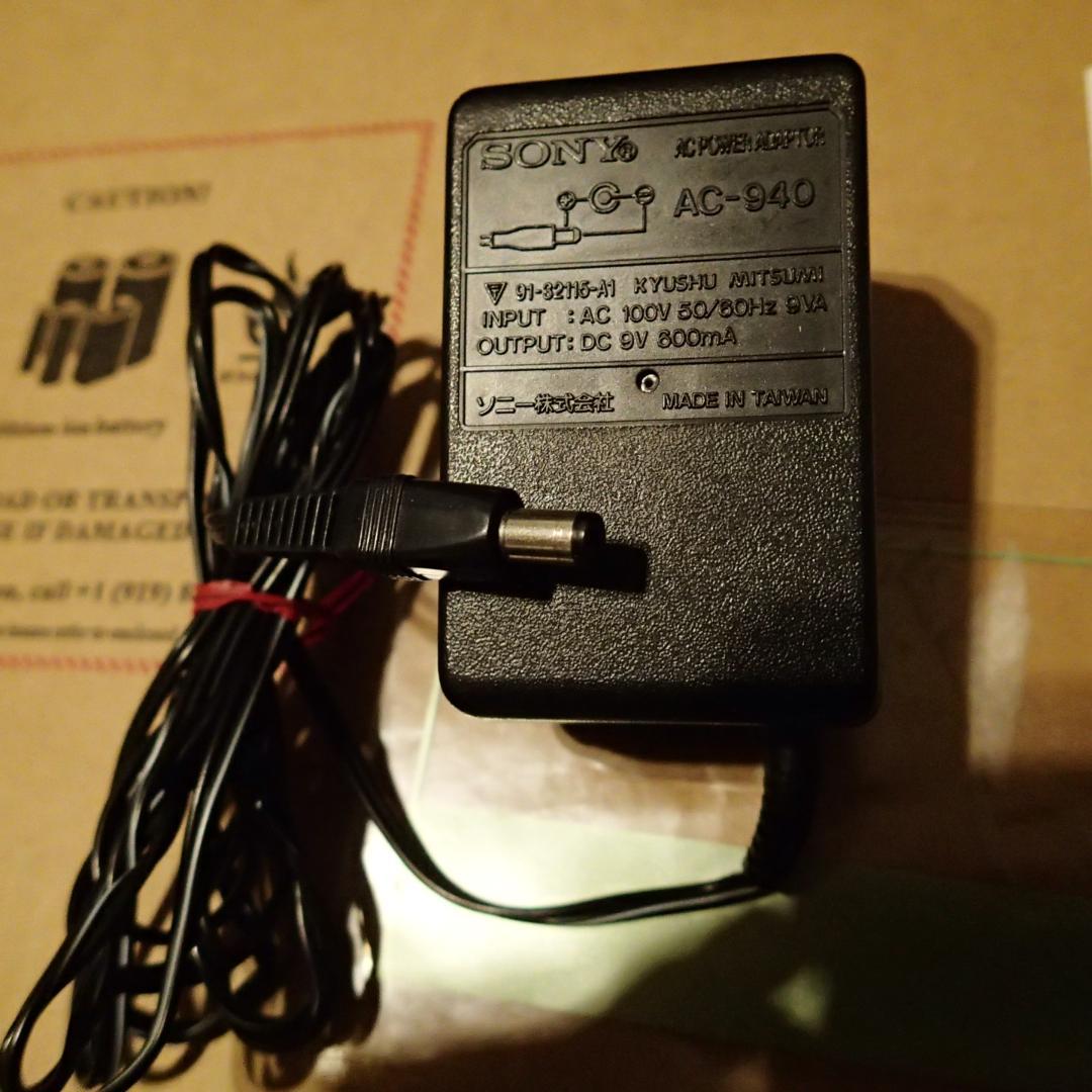 ソニー　SONY コンパクトCDプレーヤーD-50 純正ACアダプタ付　ジャンク