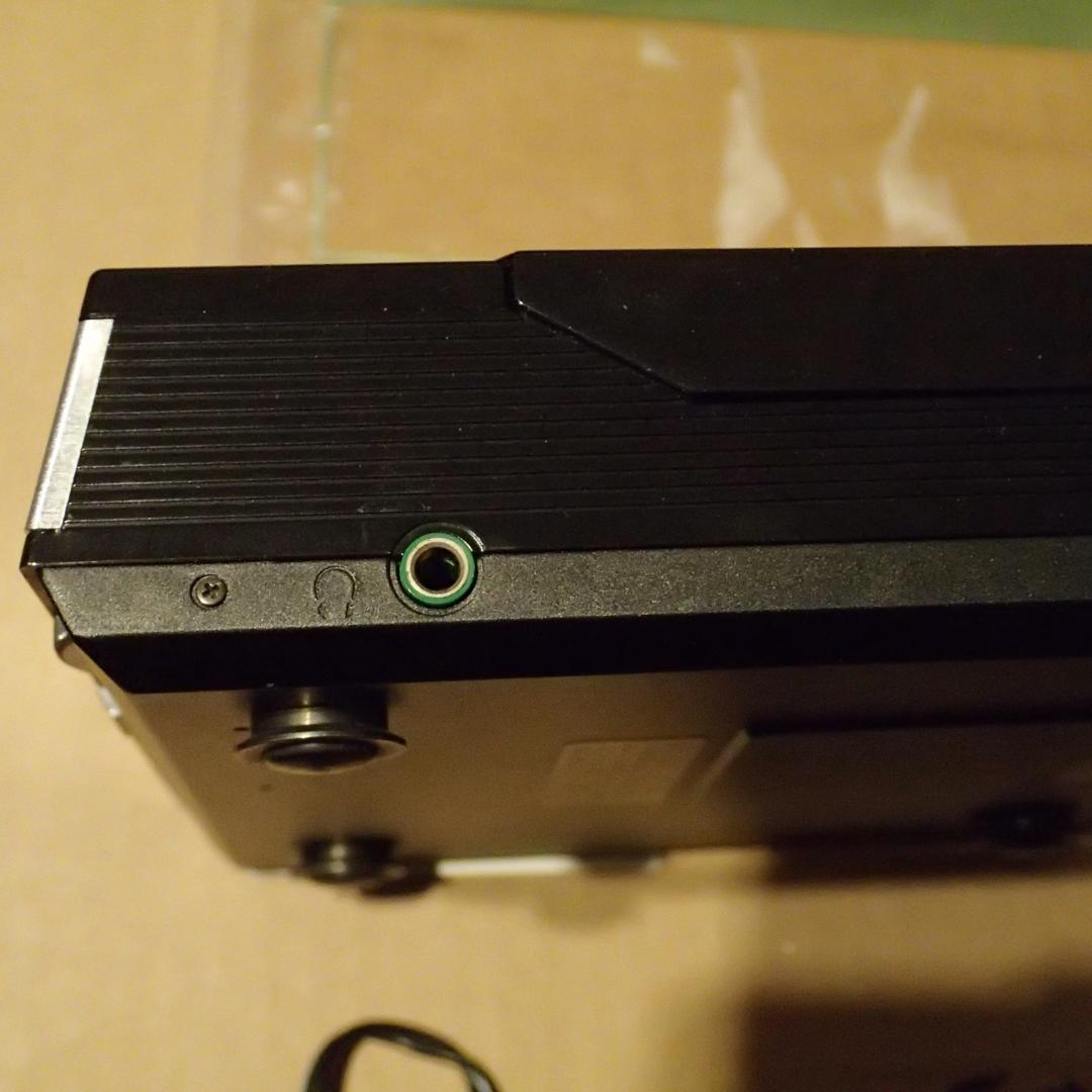 ソニー　SONY コンパクトCDプレーヤーD-50 純正ACアダプタ付　ジャンク