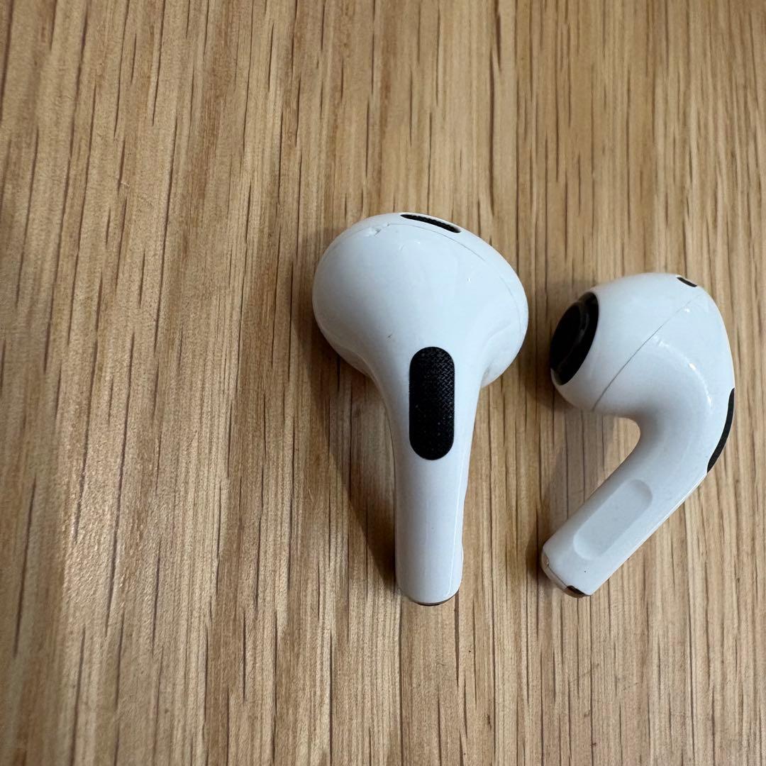 AirPods Pro 第2世代 イヤホン両耳 本体のみ 付属品付き