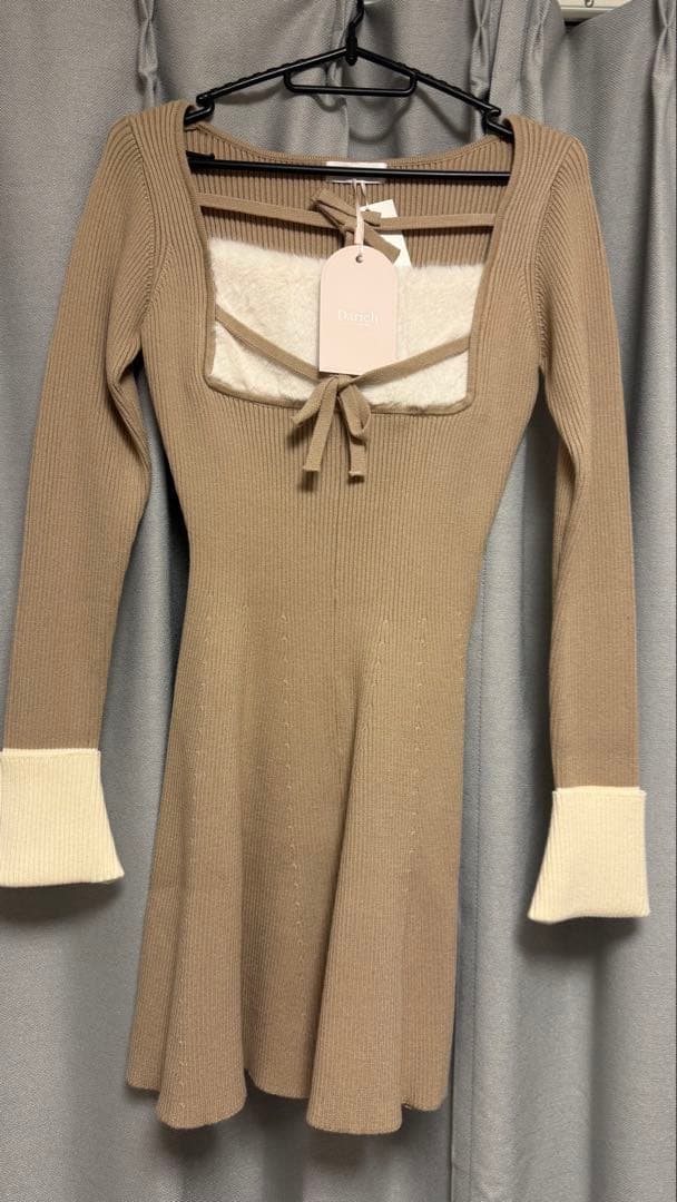 Darich リボンファーフレアニットミニワンピース