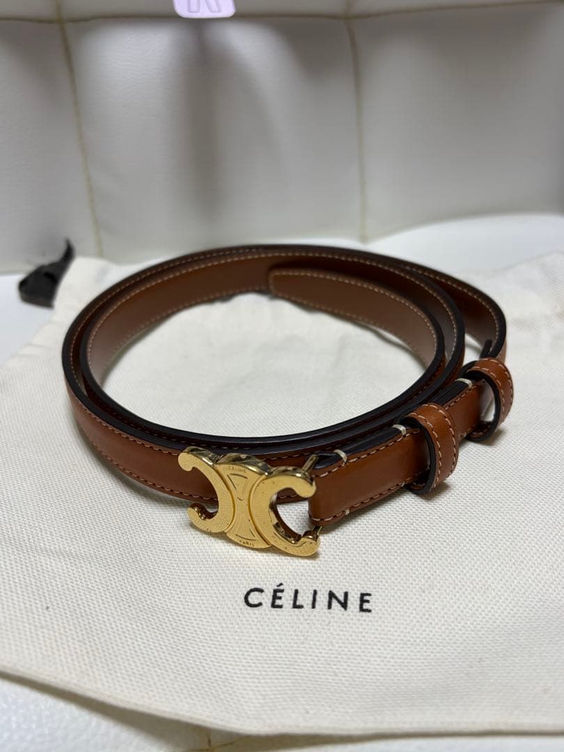 セリーヌ トリオンフ レザーベルト