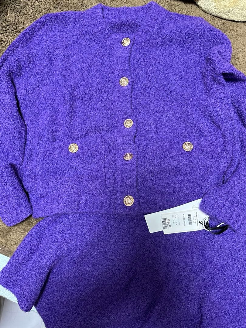 新品タグ付！グレースループヤーンカーデスカートセットアップ　ダイアグラム