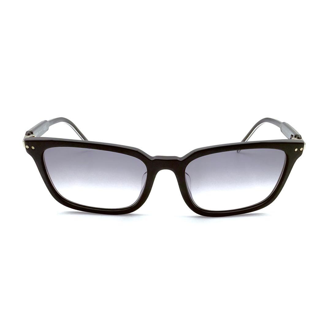 【美品】PRADA プラダ　ウェリントン　サングラス　ユニセックス　三角