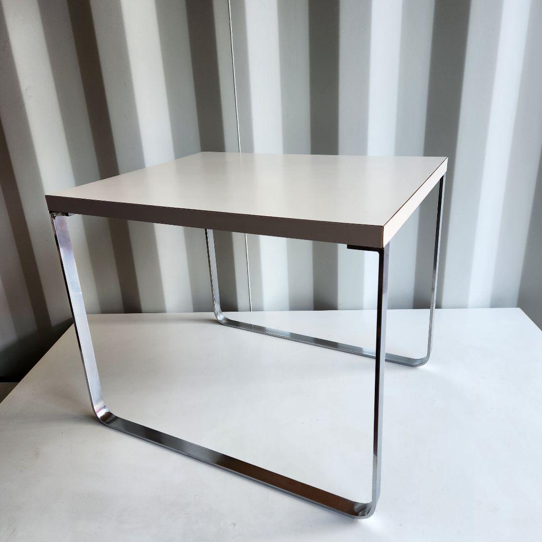 希少　ポストモダン　サイドテーブル　コーヒーテーブル　シルバーx白　45x45
