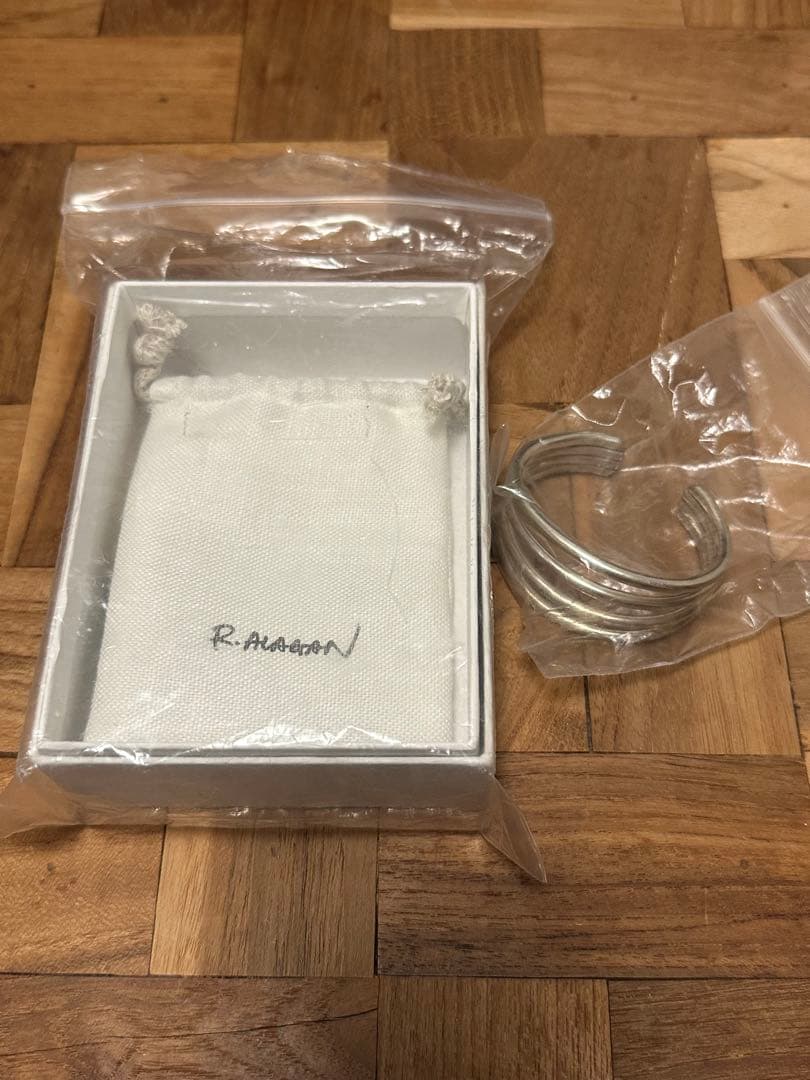 アクセサリー R.ALAGAN \"VINE BANGLE\"