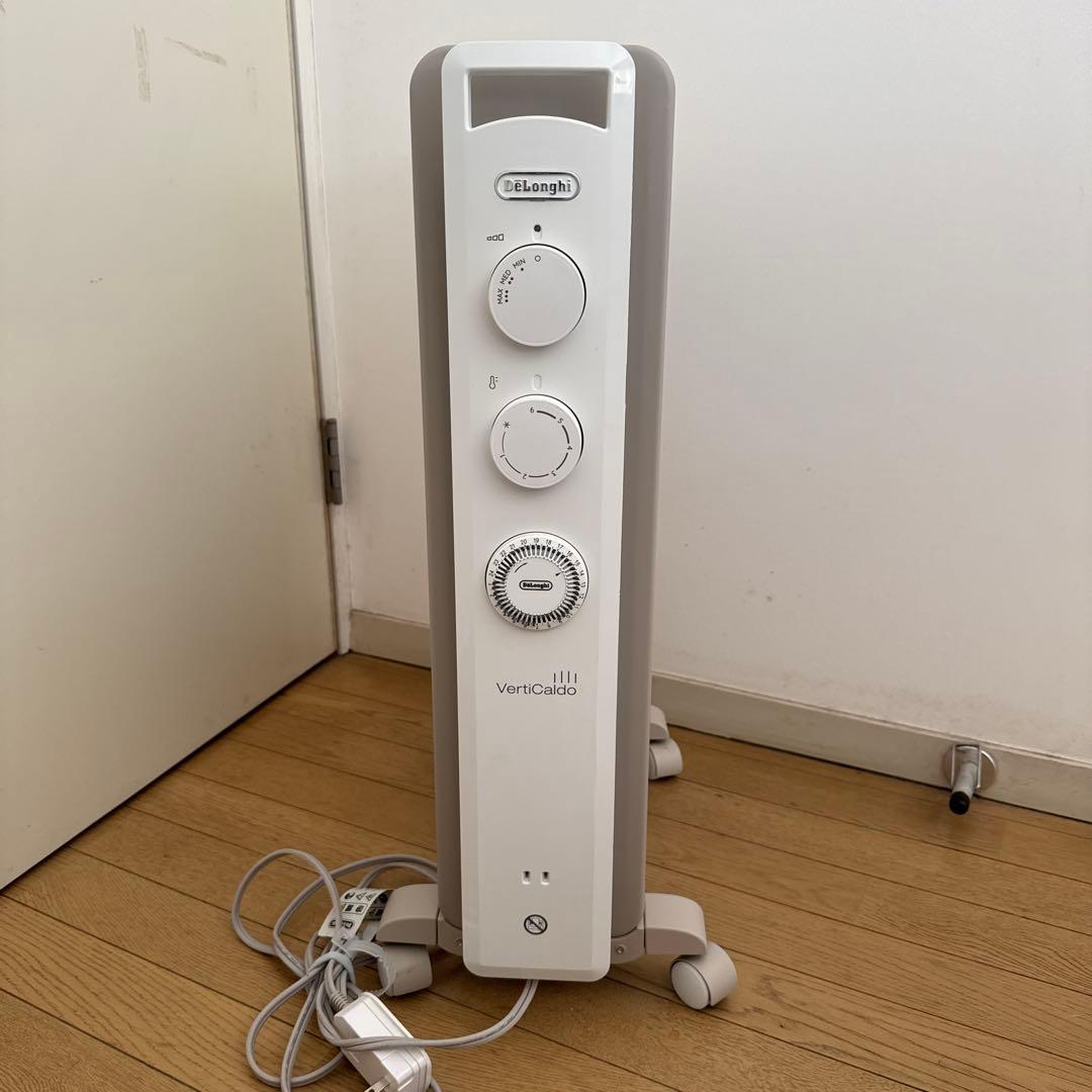 デロンギ オイルヒーターヴェルディカルド　 RHJ21FO812-WH