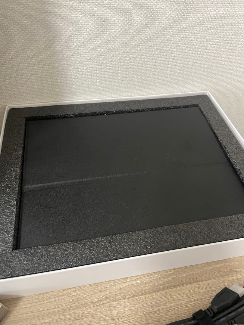 KEEPTIME モバイルモニター 13.5インチ 2K解像度