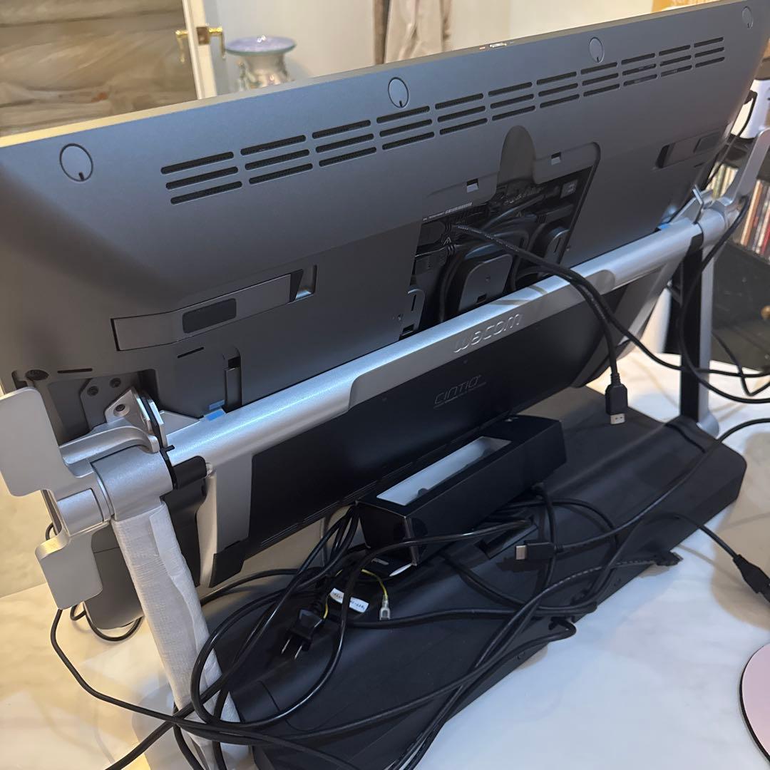 Wacom Cintiq 27HD 液晶ペンタブレット 本体