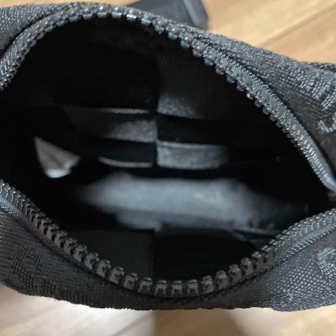 supreme ショルダーバッグ ブラック