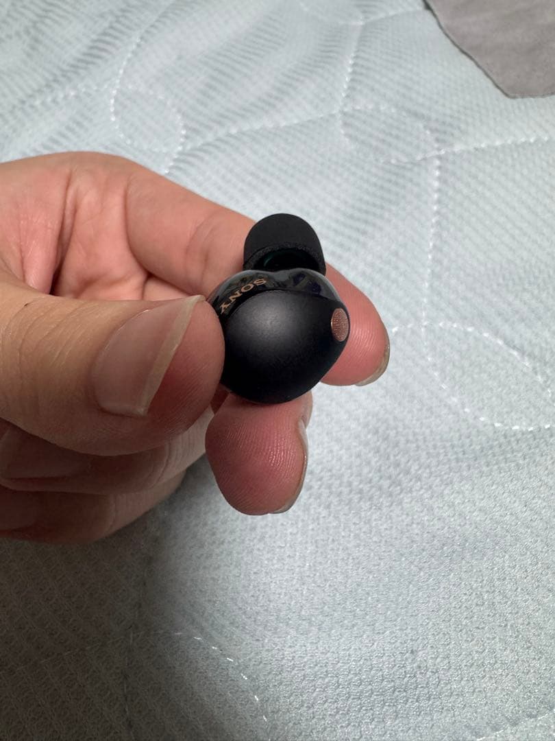 美品　sony WF 1000 XM5ワイヤレスイヤホン ブラック