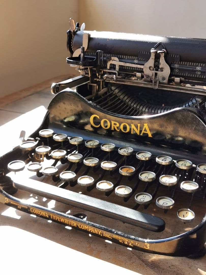 アンティーク　CORONA　ケースつきタイプライター