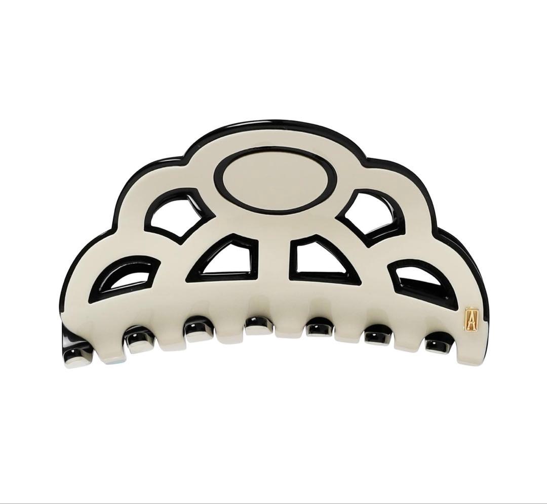 新品未使用 アレクサンドルドゥパリ クリップ ベージュ ブラック M