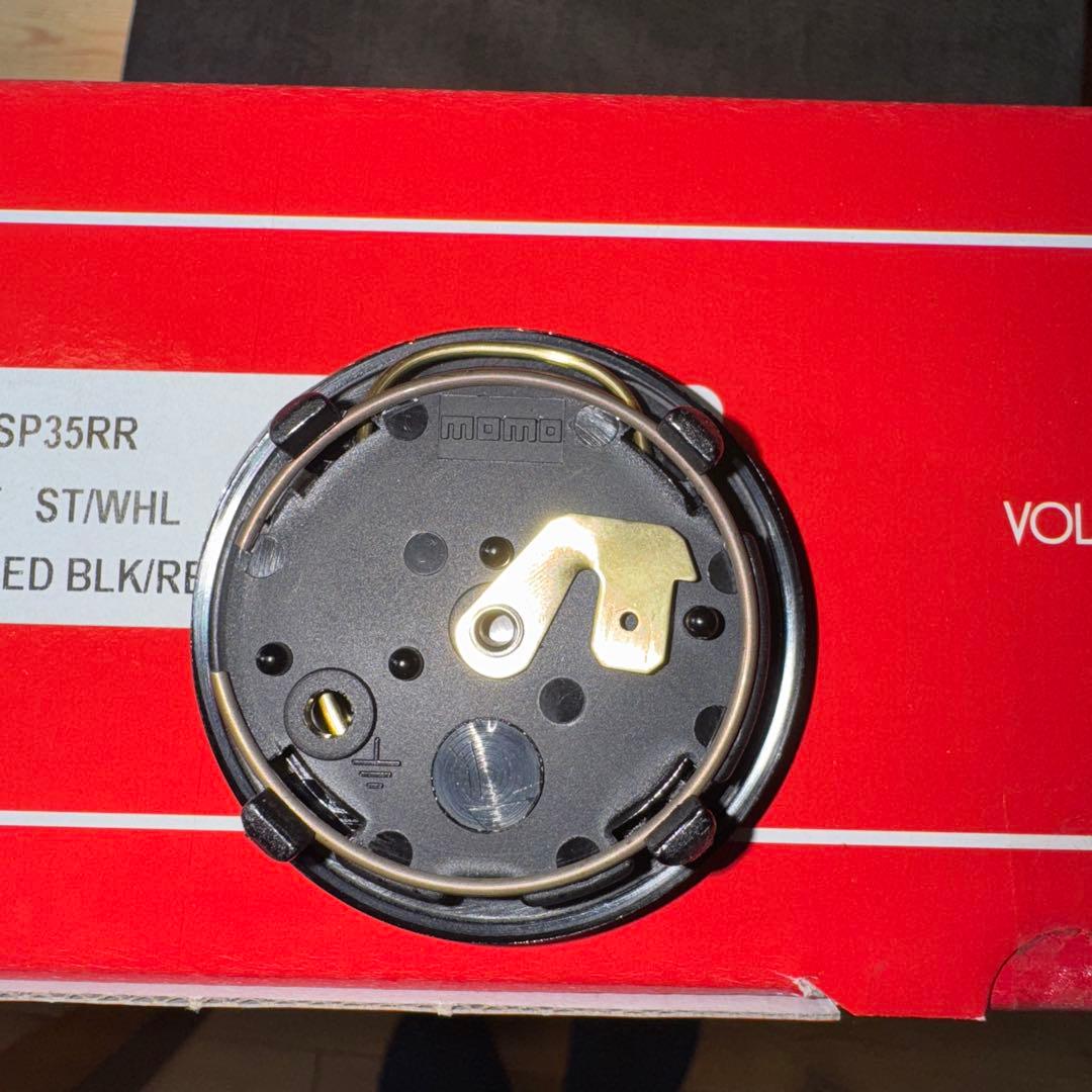 MOMO製ステアリング フルスピード　35パイ