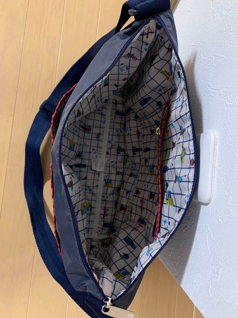 Familiar×LeSportsac コラボショルダーバッグ