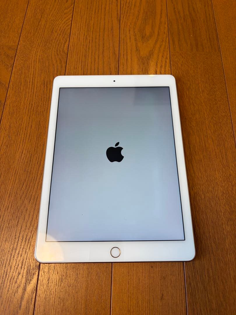 iPad Pro (9.7インチ) 128GB Wi-Fi モデル 付属品付