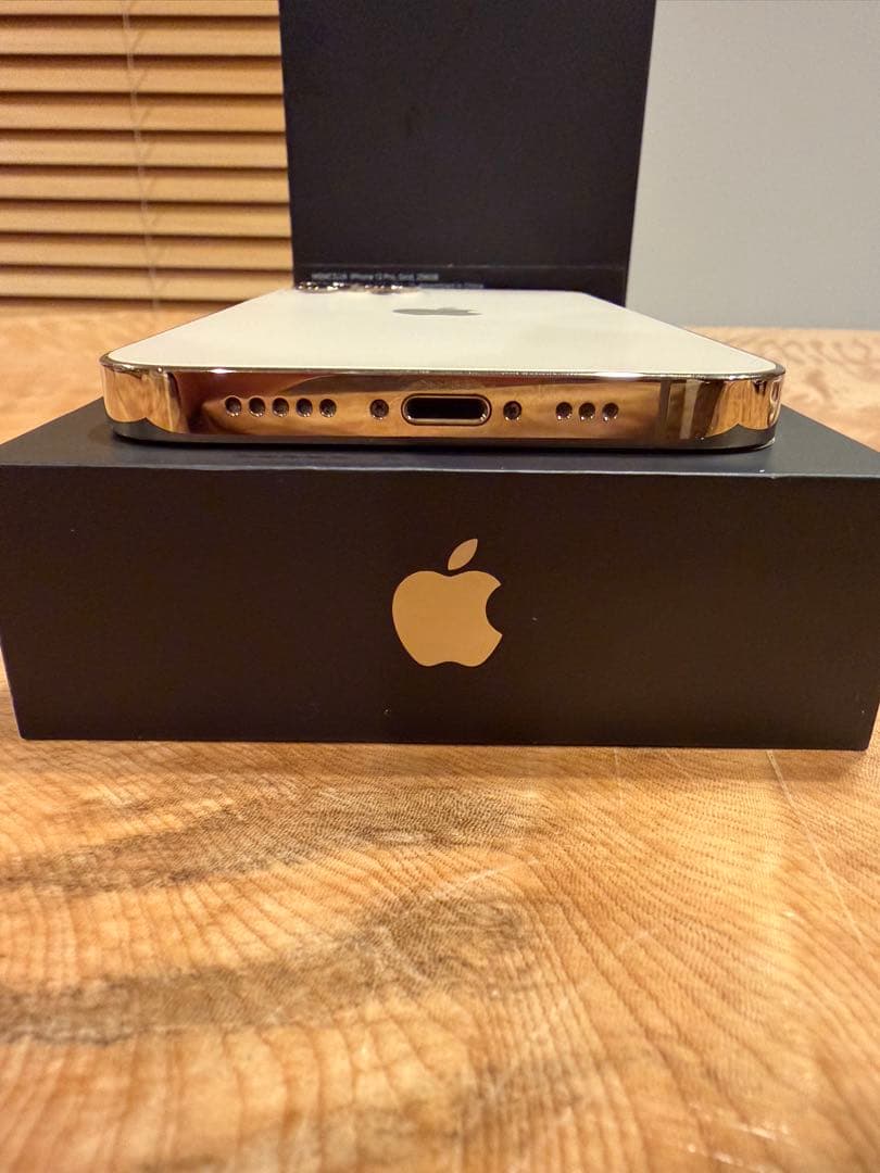 iPhone 12 Pro 256GB 備品完備