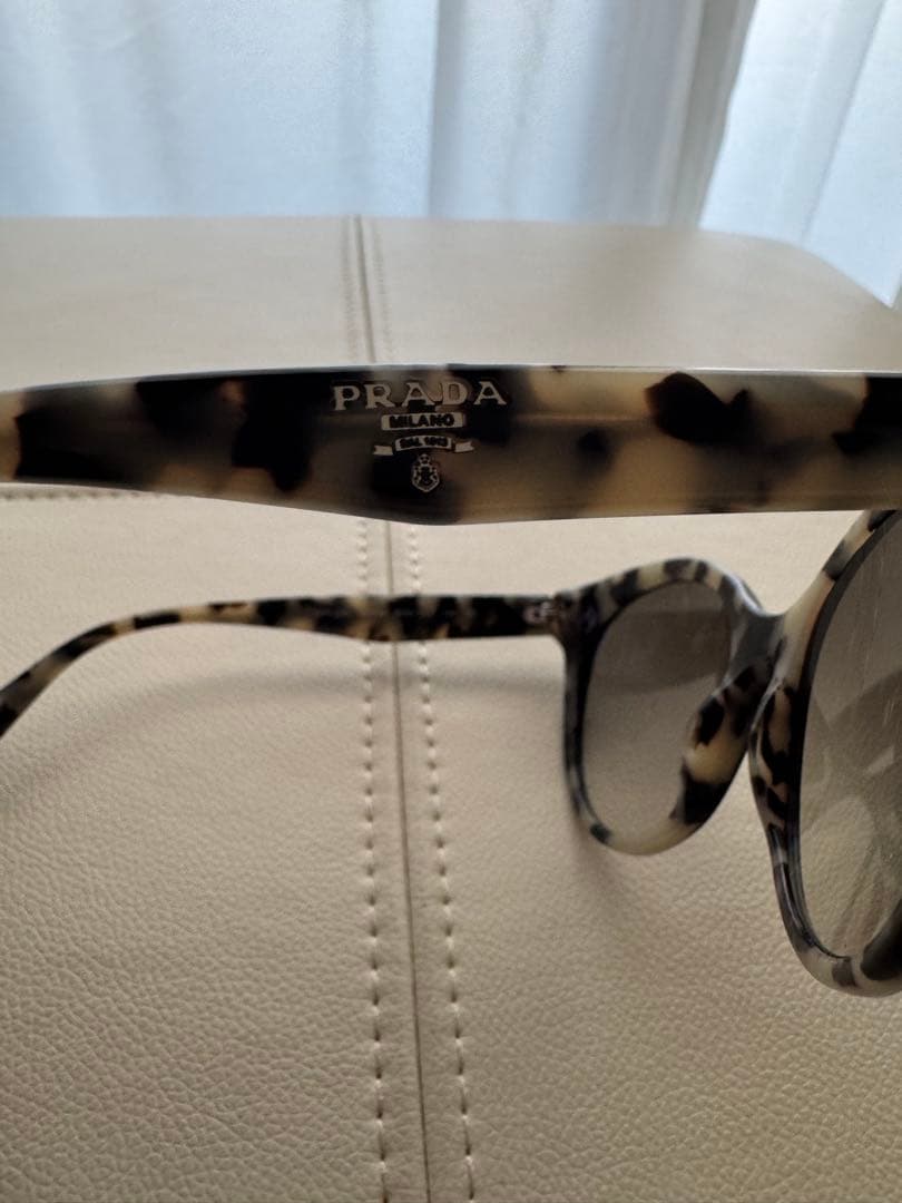 【極美品】PRADA プラダ サングラス キャットアイ SPR 230 鼈甲柄