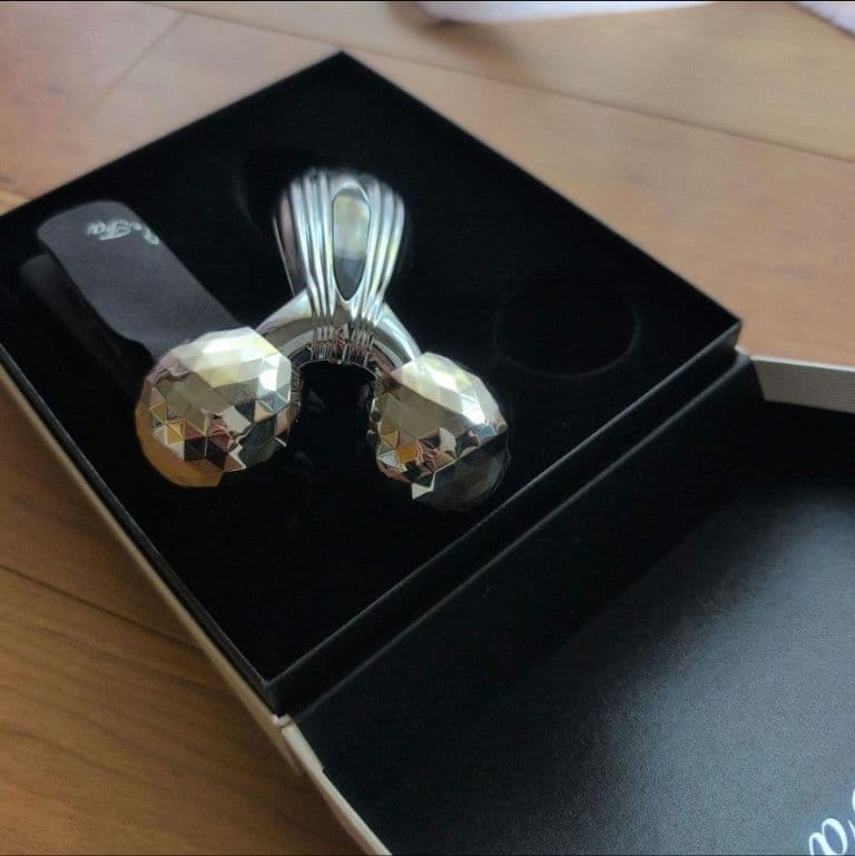 【新品未使用/箱カード付属全部付】ReFa リファカラットレイ MTG 美顔