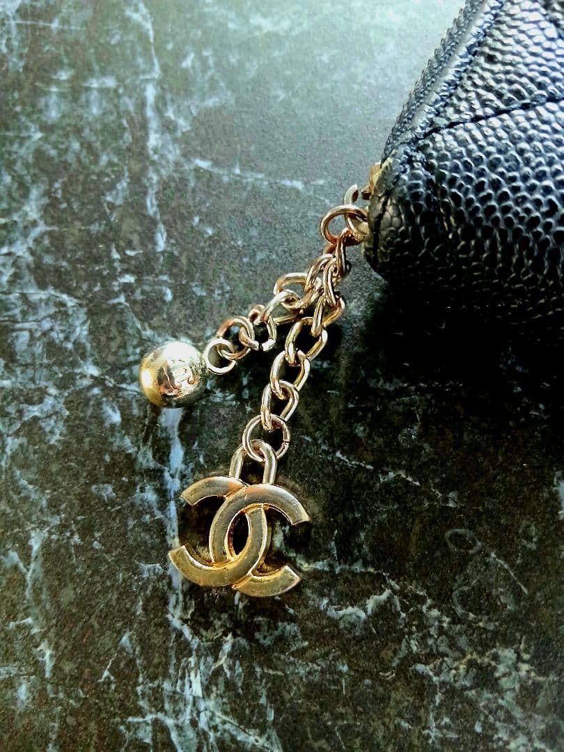 CHANEL ノベルティ 長財布キャビアスキンブラック