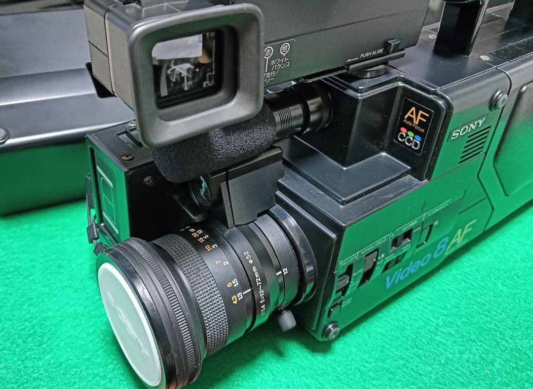 SONY 8ミリビデオカメラ CCD-V8AF