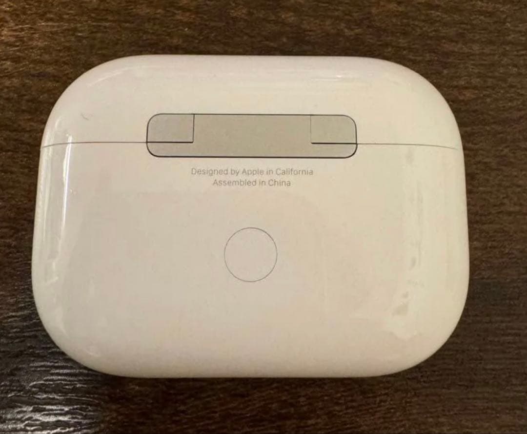美品　Apple AirPods Pro 第2世代（Lightning）純正品