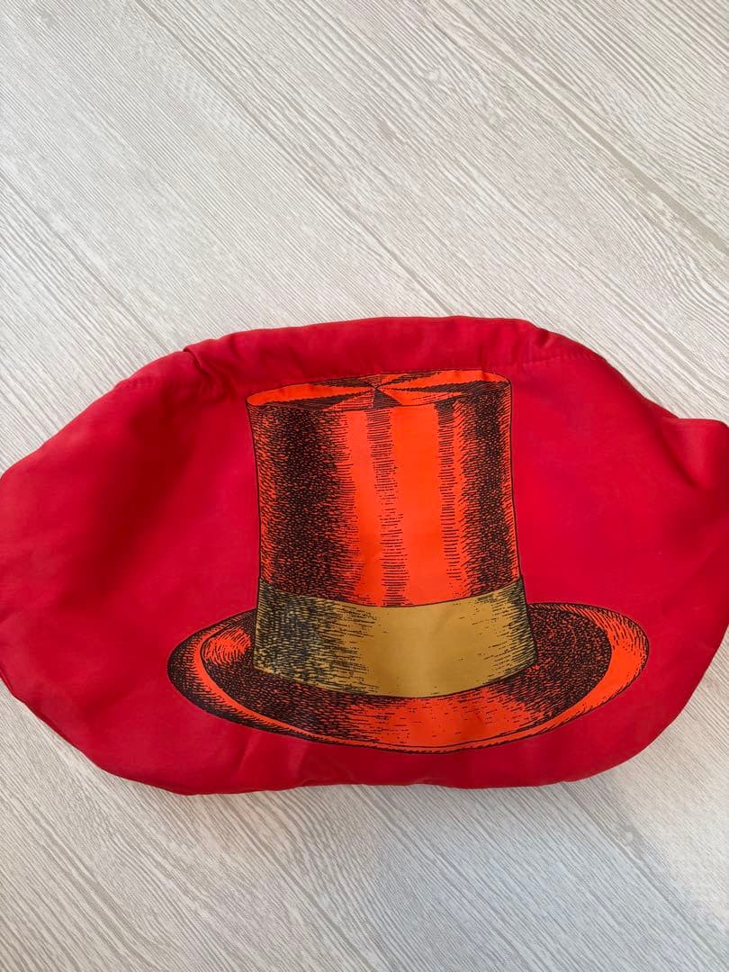 新品❣️ FORNASETTI クラッチバッグ　帽子柄