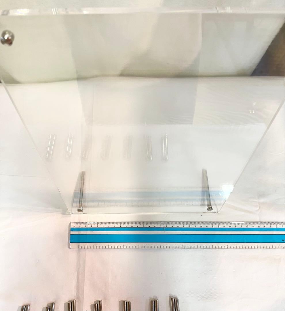 無印良品　アクリルフォトフレーム A4サイズ 8枚セット