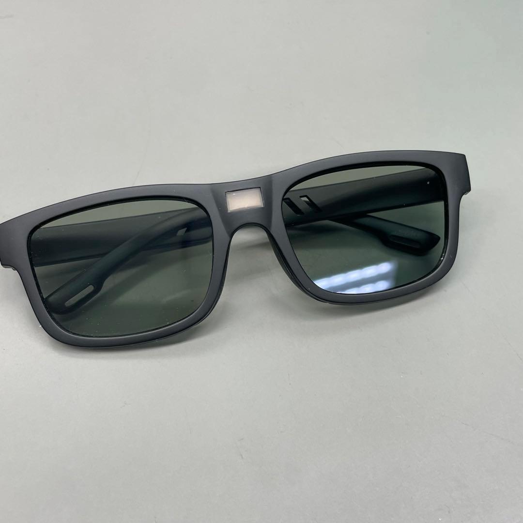 新品サンプル品‼️瞬間調光偏光サングラス