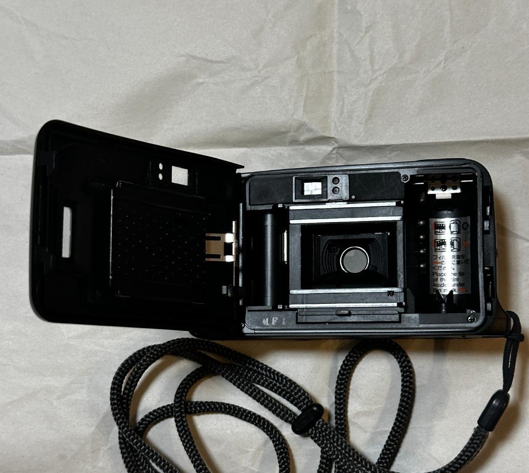 フィルムカメラ Kyocera Slim T 35mm Yashica T4