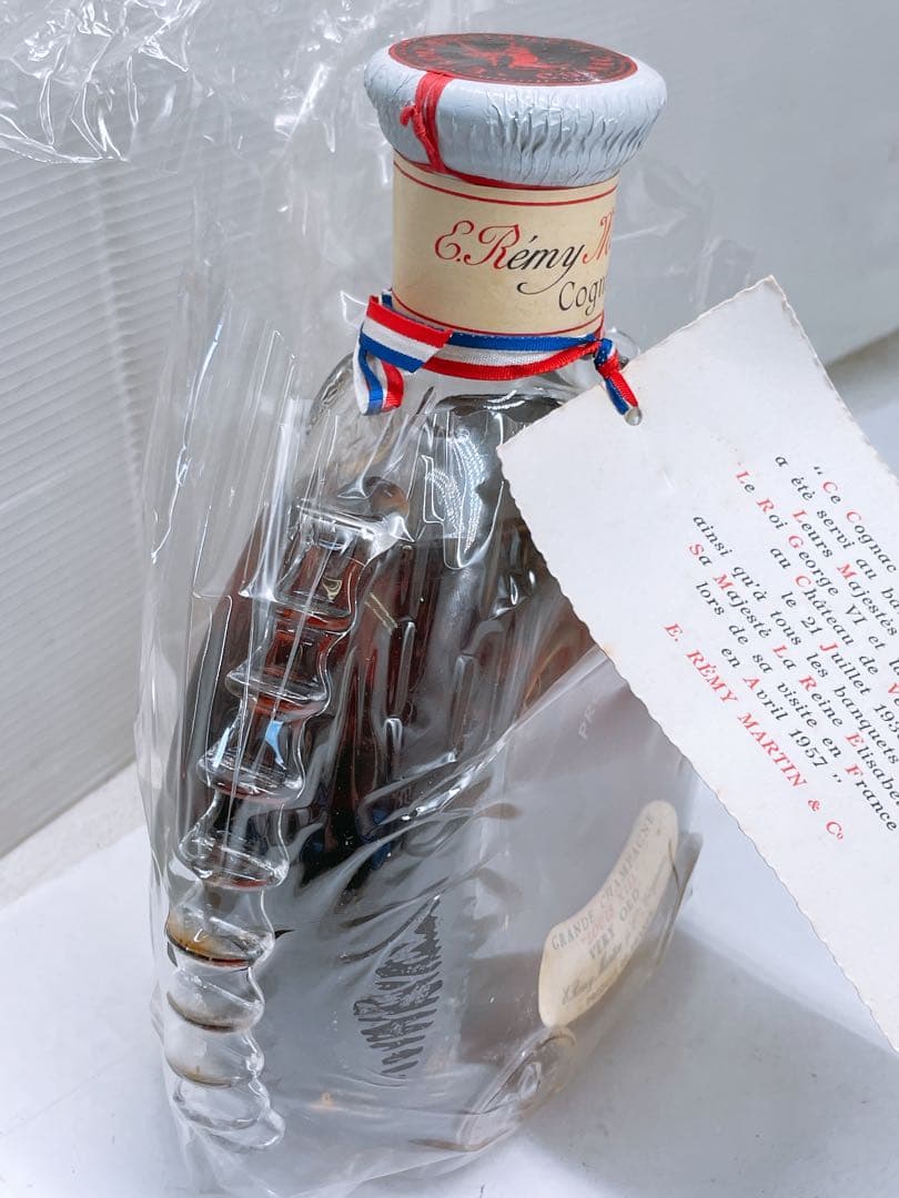 ①未開栓 レミーマルタン ルイ13世 バカラ ブランデー REMYMARTIN