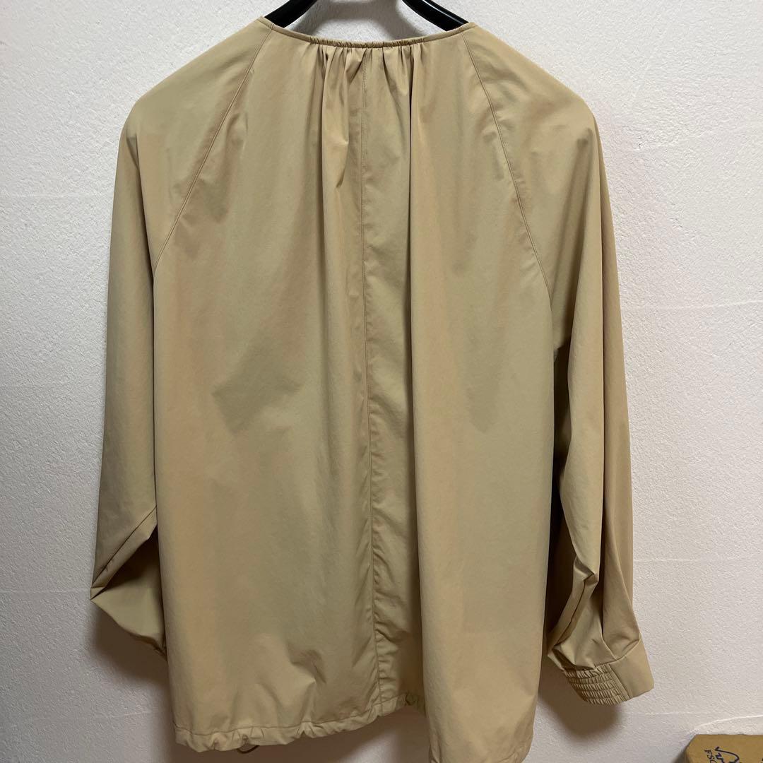 【タグなし未使用】23区ナイロンストレッチ ライト ブルゾン38サイズ