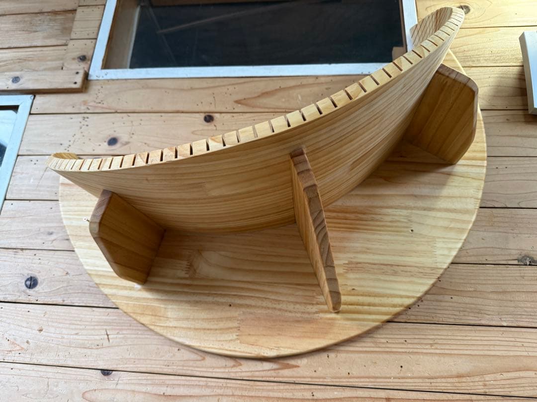 ariページ キャットステップ三日月型