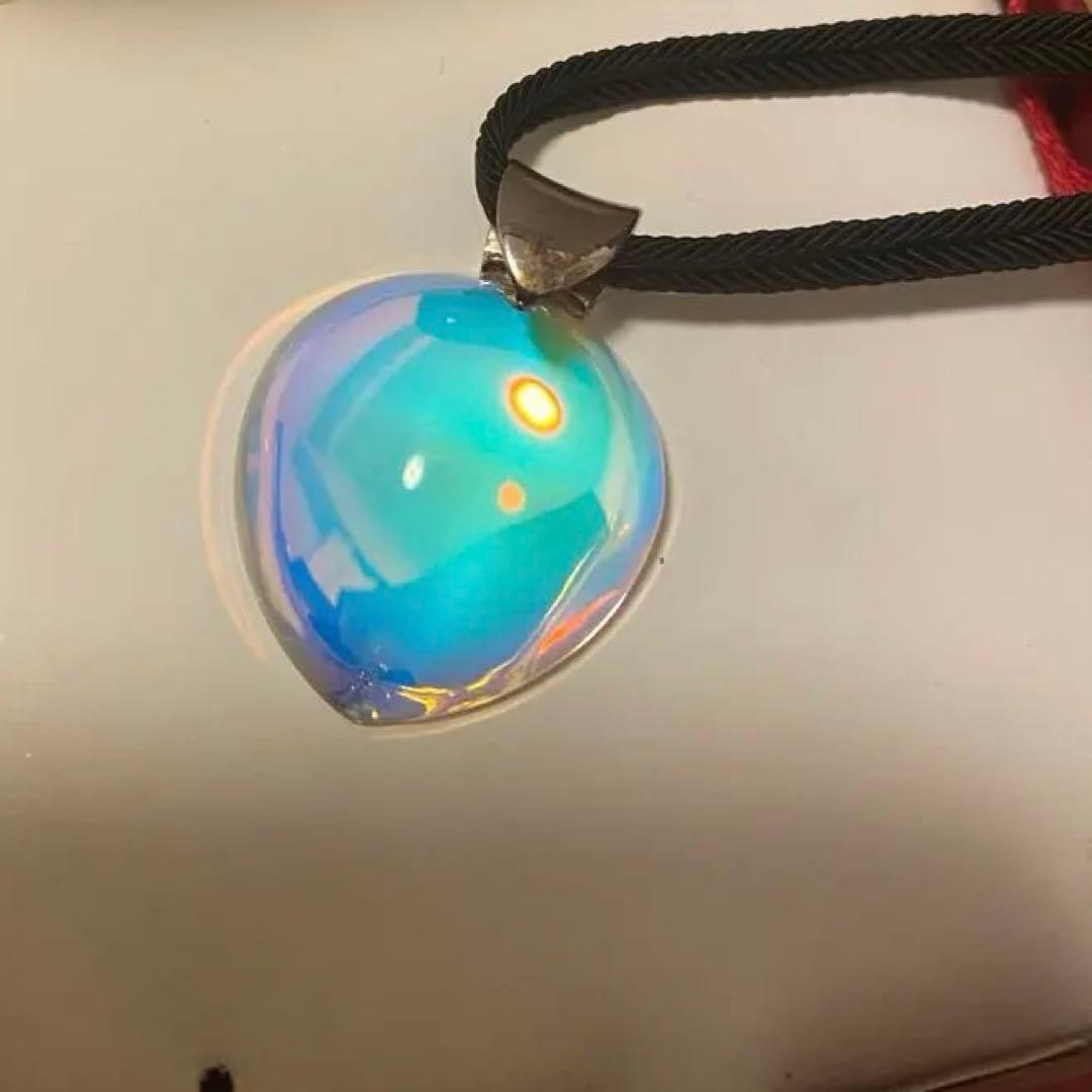 早いもの勝！最終値バカラ　美品　プシデリック　ネックレス　オーロラ　シルバー