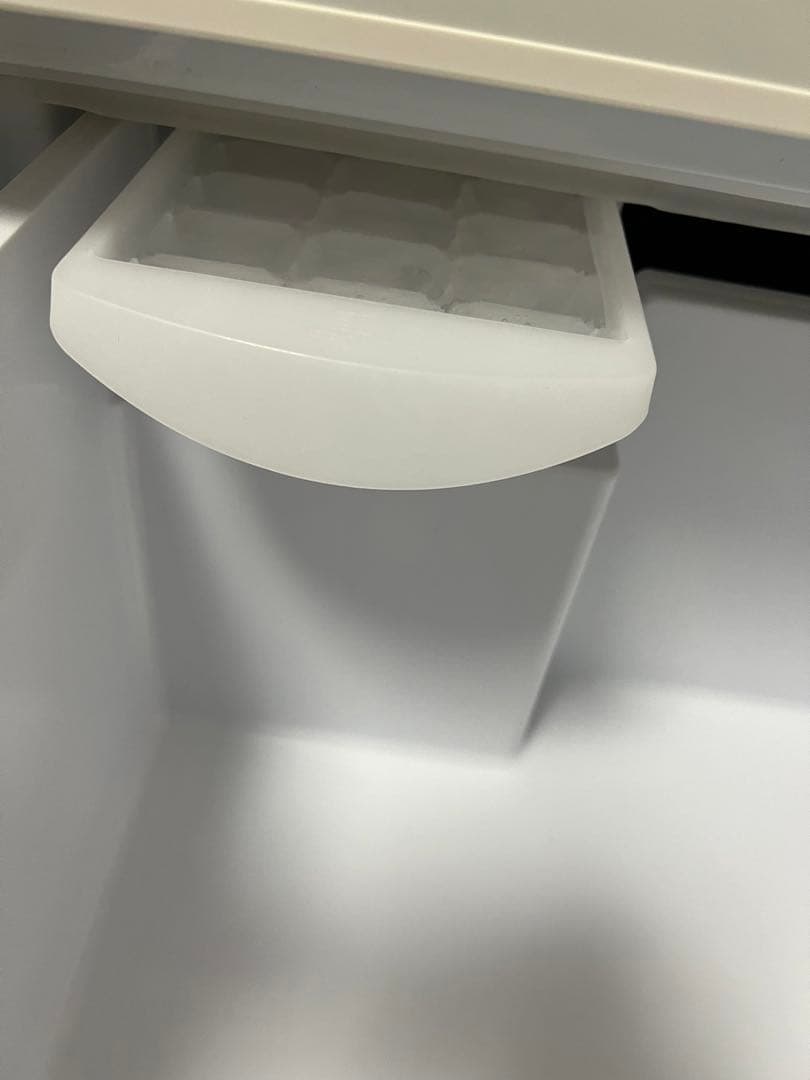 AQUA AQR-27K(W) 冷蔵庫 272L 2021年製