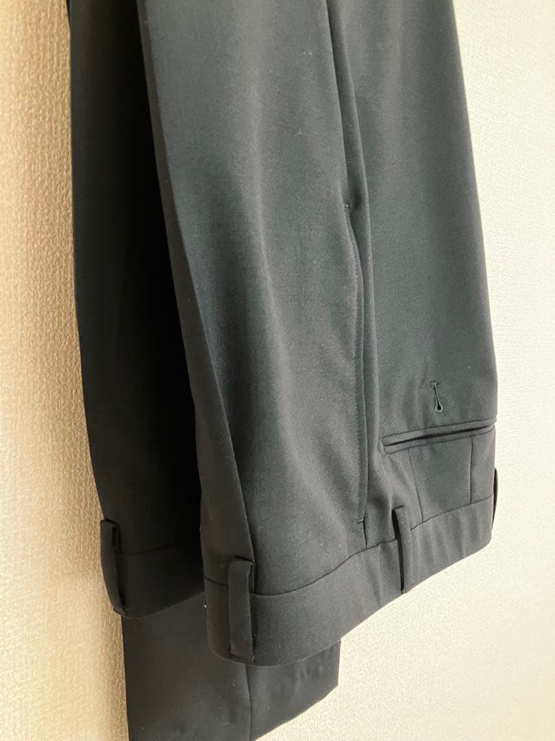 ユナイテッドアローズ　スーツ　ブラック