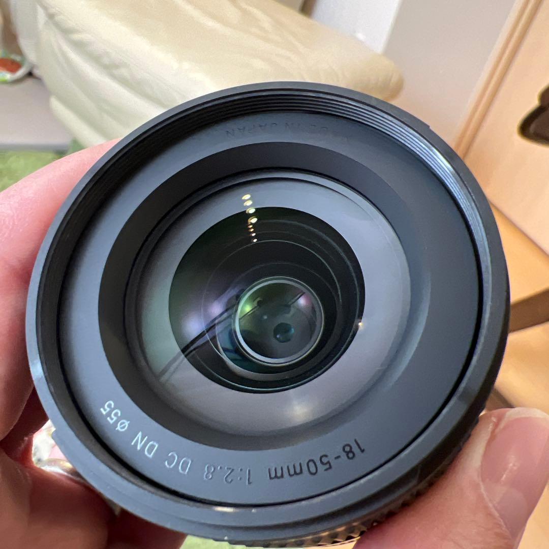 SIGMA 18-50mm F2.8 DC DN ズームレンズ