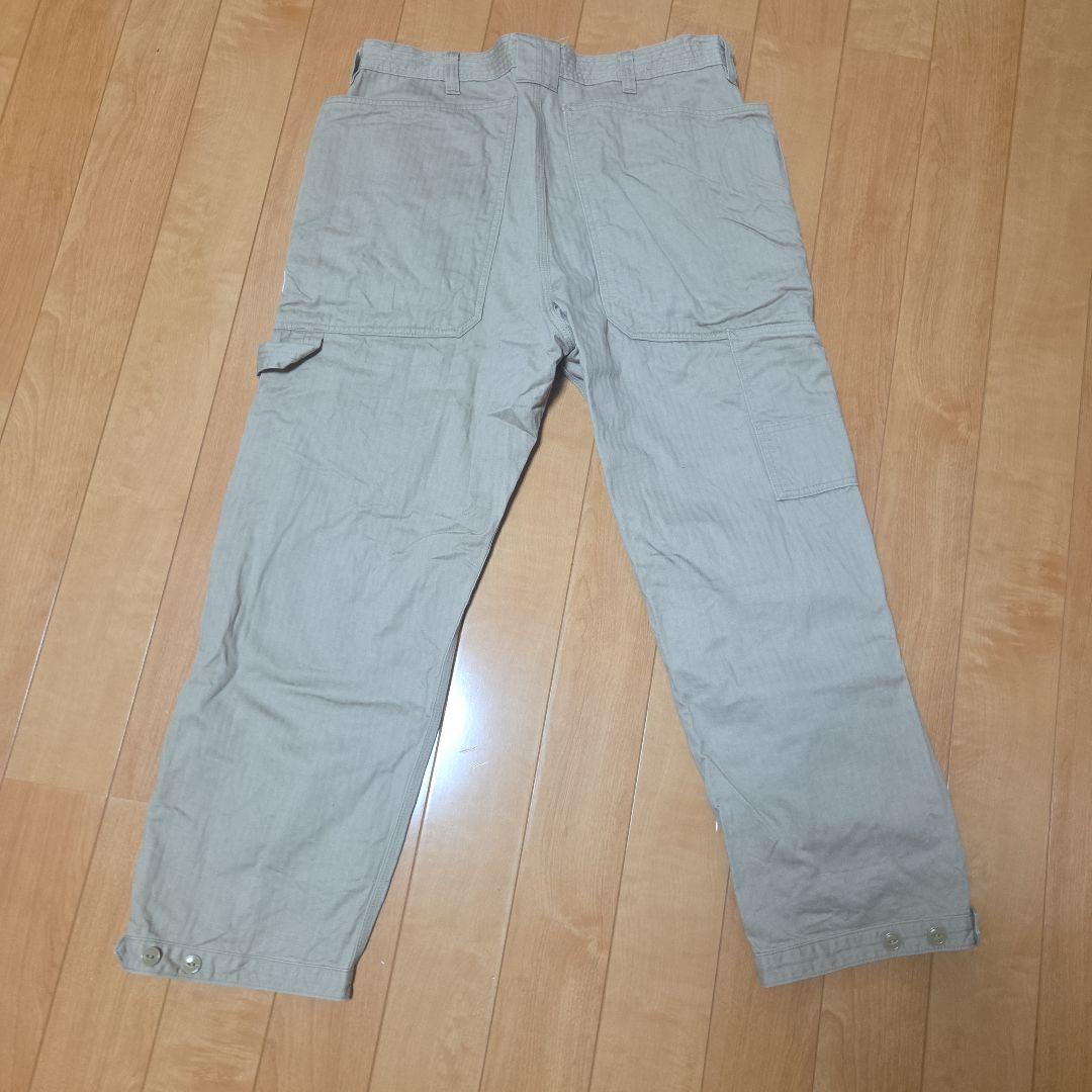 ササフラス　ベージュ　パンツ