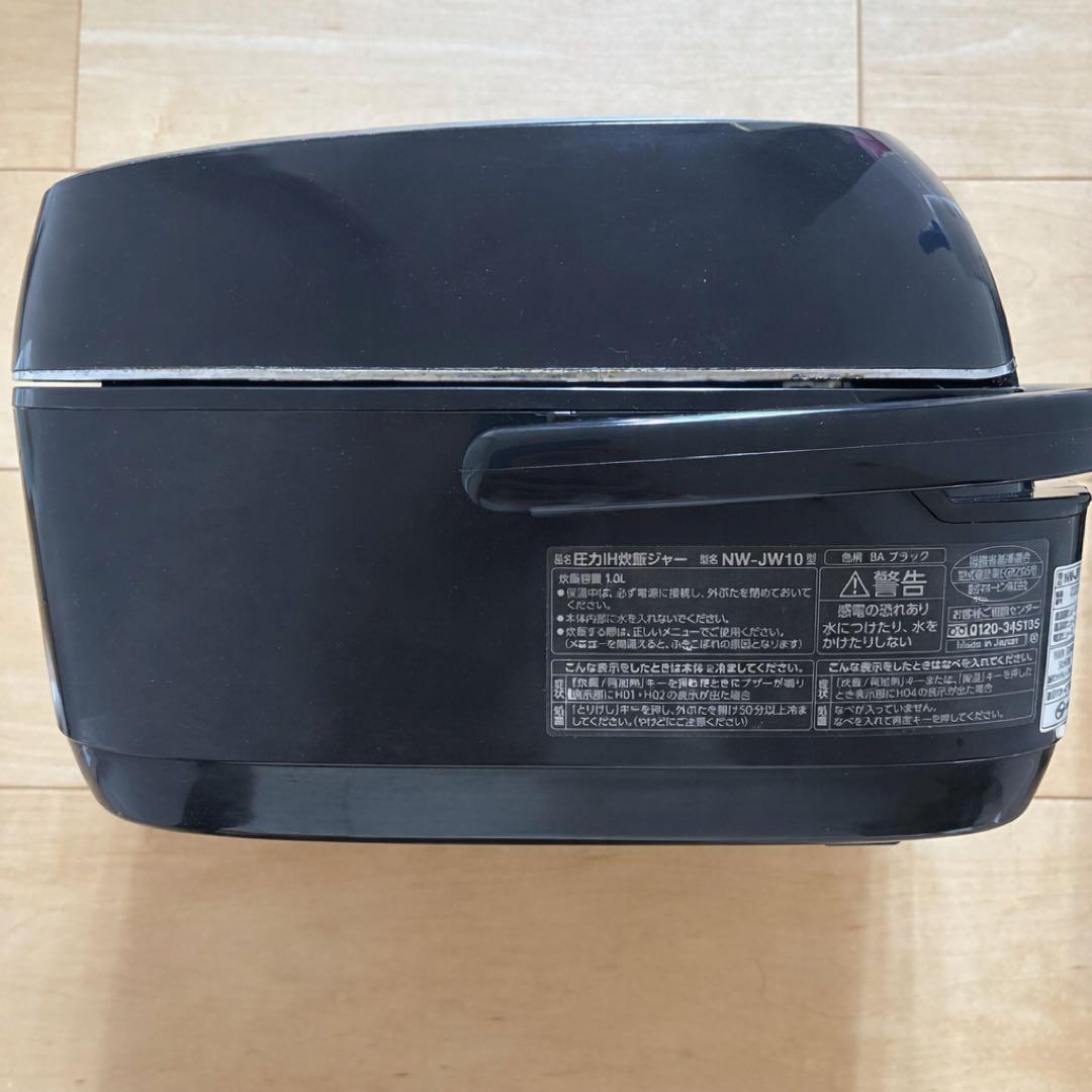 動作確認済　象印　炊飯器　５.５合炊き　NW-JW10　極め炊き　圧力IH炊飯