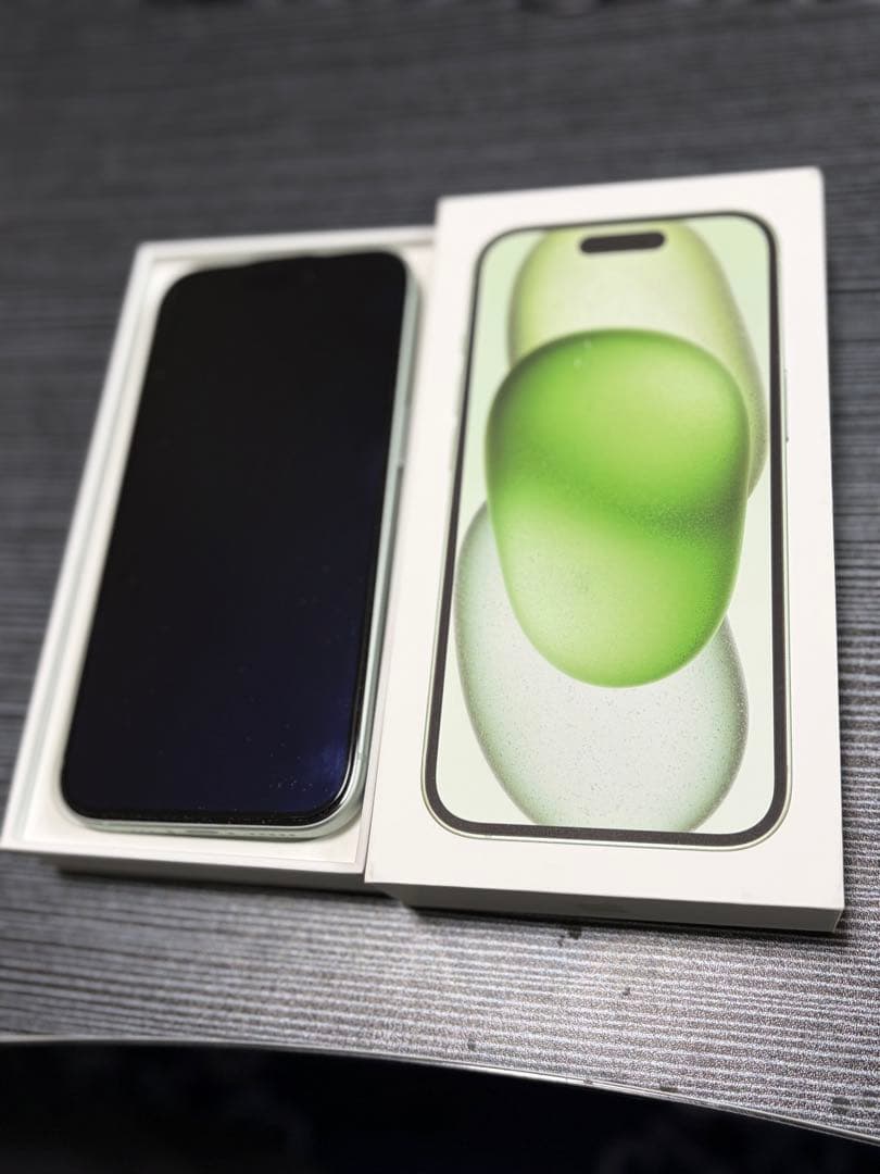 Apple iPhone15 128GB グリーン本体 超美品　SIMロックなし