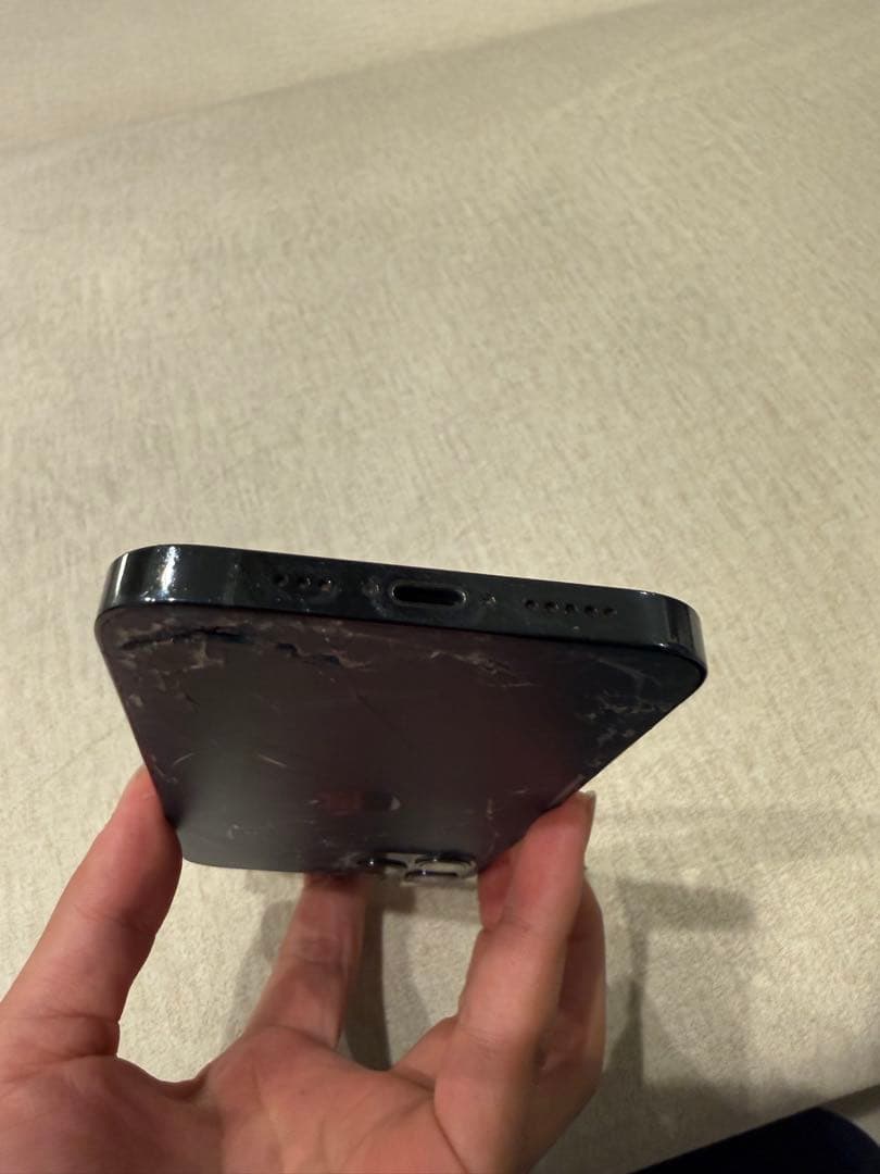 【割れあり】Apple iPhone12 pro 256GB SIMロック有