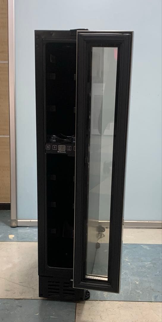 Dometic ワインセラー ST7 （右開き）スリムタワー ワインキャビネット