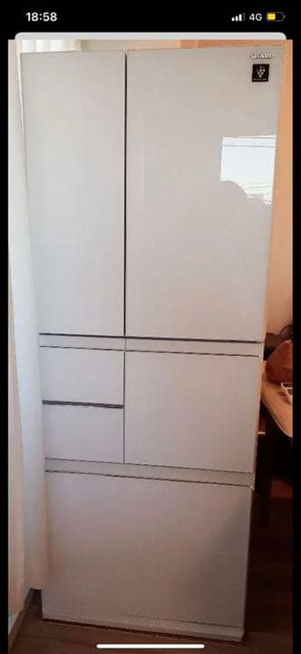 シャープ　冷蔵庫【480LSHARP SJ-GT48C-W