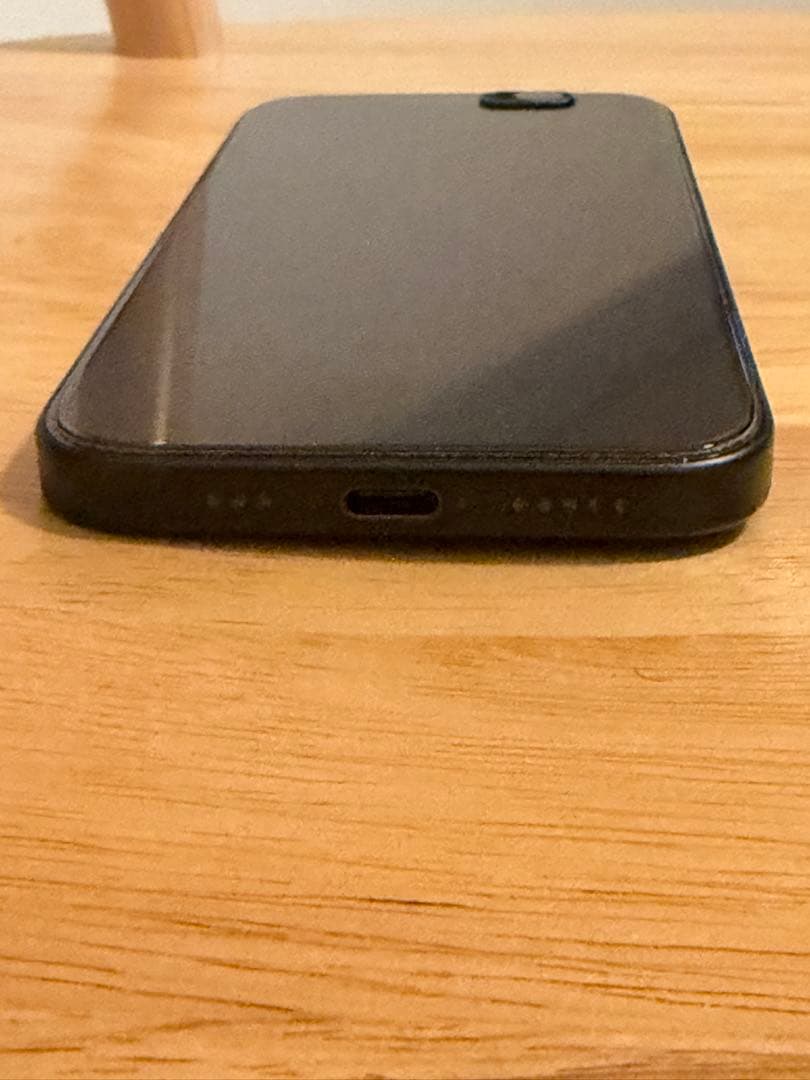 Apple iPhone 15 256gb ブラック 本体　黒　箱付き