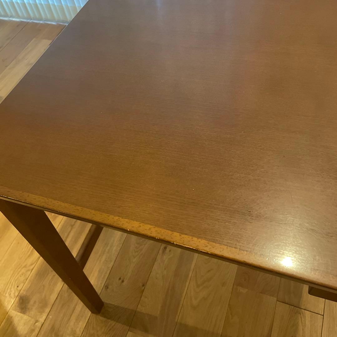 【カリモク60】デスク、引出し付き、ウォールナット色【キハダ お取り置き】